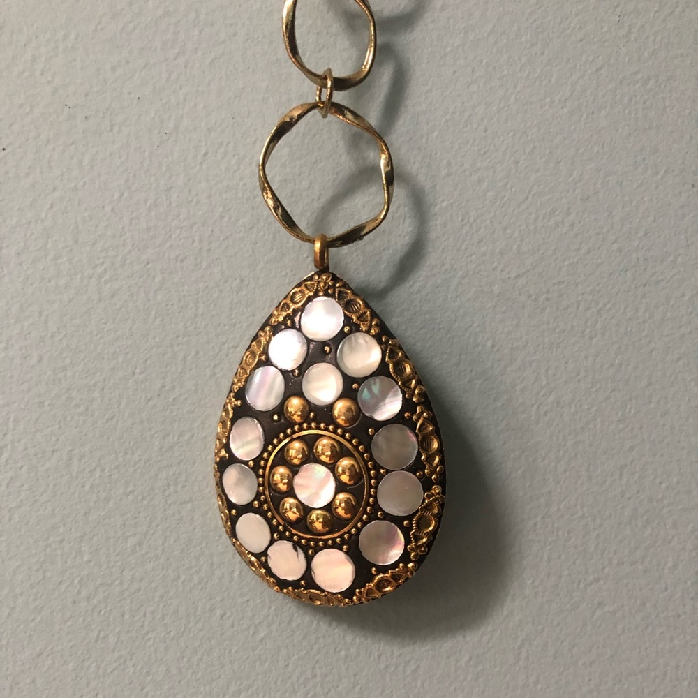 Gold and shell drop statement necklace